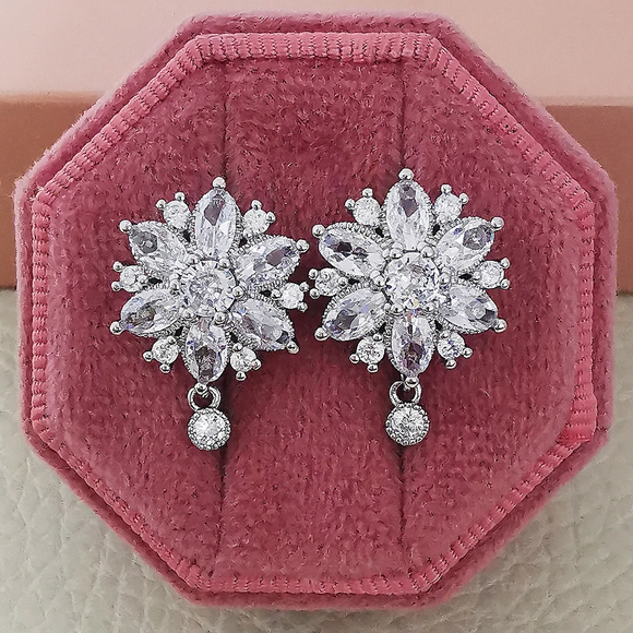 925 Sterling Silver Trendy Flower Earrings